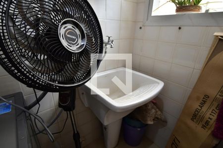 Apartamento à venda com 98m², 3 quartos e 1 vagaÁrea de Serviço