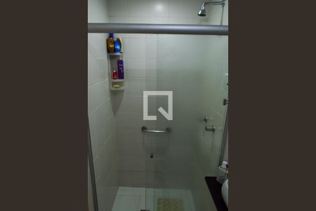 Apartamento à venda com 74m², 3 quartos e 1 vagaBanheiro da Suíte