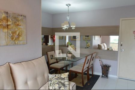 Sala de apartamento à venda com 3 quartos, 74m² em Taquara, Rio de Janeiro