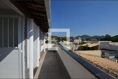 Varanda do Sala/Quarto de kitnet/studio para alugar com 1 quarto, 26m² em Praça Seca, Rio de Janeiro