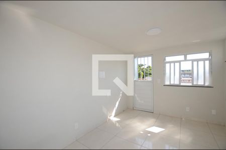 Sala/Quarto de kitnet/studio para alugar com 1 quarto, 26m² em Praça Seca, Rio de Janeiro