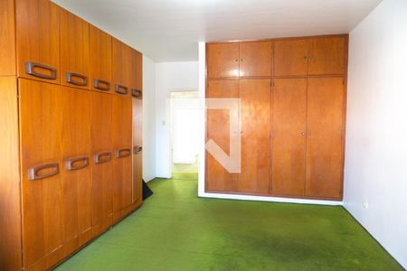 Casa à venda com 290m², 5 quartos e 1 vagaQuarto 2