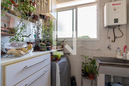 Apartamento à venda com 103m², 3 quartos e 2 vagas Apartamento à venda com 103m², 3 quartos e 2 vagasÁrea de serviço
