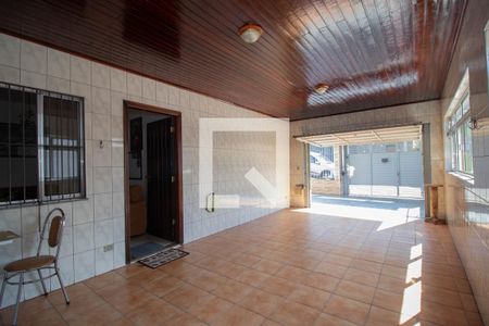 Casa à venda com 300m², 3 quartos e 4 vagas Casa à venda com 300m², 3 quartos e 4 vagasGaragem