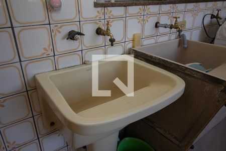 Casa à venda com 300m², 3 quartos e 4 vagas Casa à venda com 300m², 3 quartos e 4 vagasÁrea de Serviço