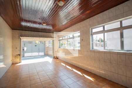 Casa à venda com 300m², 3 quartos e 4 vagas Casa à venda com 300m², 3 quartos e 4 vagasGaragem