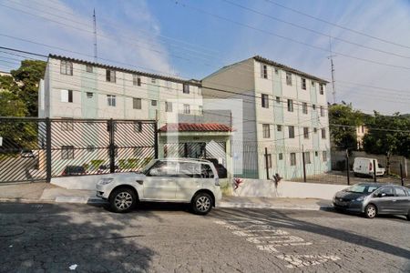 Apartamento à venda com 43m², 2 quartos e 1 vaga Apartamento à venda com 43m², 2 quartos e 1 vagaFachada