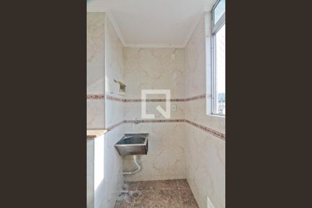 Apartamento à venda com 43m², 2 quartos e 1 vaga Apartamento à venda com 43m², 2 quartos e 1 vagaÁrea de Serviço