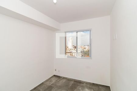 Suíte de apartamento para alugar com 1 quarto, 29m² em Parque Vitoria, São Paulo