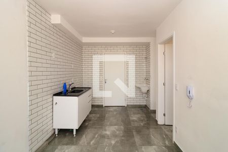 Sala de apartamento para alugar com 1 quarto, 29m² em Parque Vitoria, São Paulo