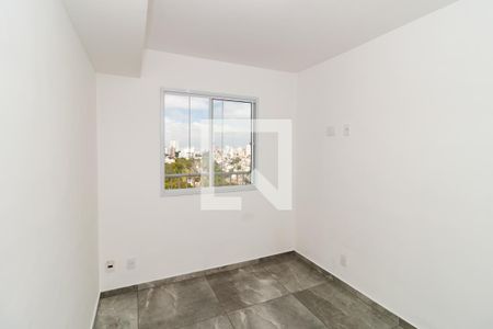 Suíte de apartamento para alugar com 1 quarto, 29m² em Parque Vitoria, São Paulo