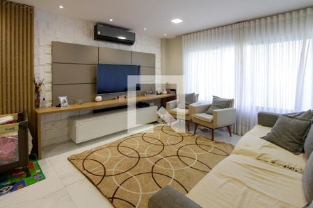 Sala de casa de condomínio à venda com 4 quartos, 360m² em Barra da Tijuca, Rio de Janeiro