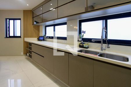 Casa de condomínio à venda com 360m², 4 quartos e 1 vaga Casa de condomínio à venda com 360m², 4 quartos e 1 vagaCozinha