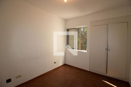 Apartamento à venda com 64m², 3 quartos e 1 vagaQuarto 2