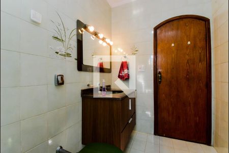 Casa à venda com 364m², 3 quartos e 8 vagasBanheiro da Suíte