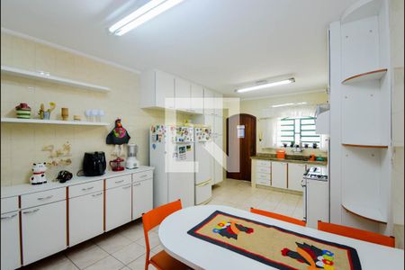 Casa à venda com 364m², 3 quartos e 8 vagasCozinha