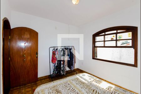 Casa à venda com 364m², 3 quartos e 8 vagasQuarto 1