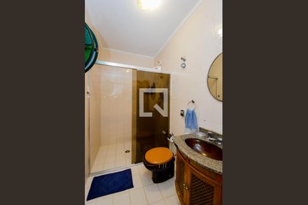 Casa à venda com 364m², 3 quartos e 8 vagasBanheiro Social