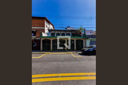 Casa à venda com 364m², 3 quartos e 8 vagasFachada