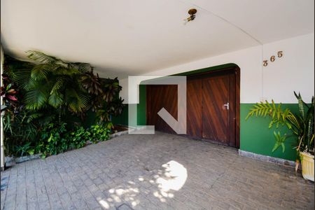 Casa à venda com 364m², 3 quartos e 8 vagasGaragem