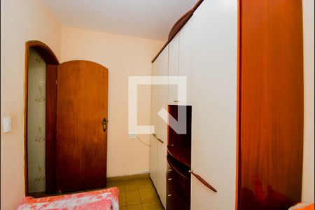 Casa à venda com 364m², 3 quartos e 8 vagasQuarto de Serviço