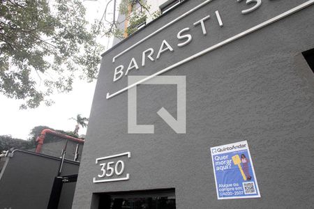 Apartamento à venda com 106m², 1 quarto e 1 vagaPlaquinha