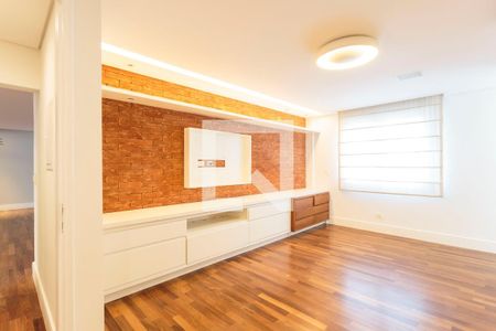 Quarto de apartamento à venda com 1 quarto, 134m² em Itaim Bibi, São Paulo