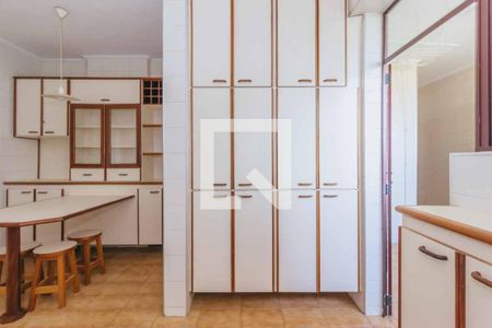 Apartamento para alugar com 140m², 3 quartos e 2 vagasCozinha