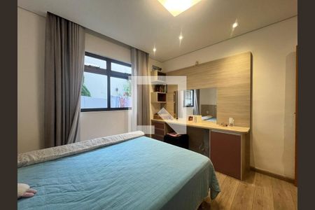 Apartamento à venda com 310m², 3 quartos e 4 vagas Apartamento à venda com 310m², 3 quartos e 4 vagasquarto 3