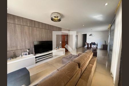Apartamento à venda com 310m², 3 quartos e 4 vagas Apartamento à venda com 310m², 3 quartos e 4 vagassala