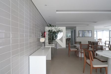 Apartamento para alugar com 34m², 2 quartos e sem vagaÁrea comum - Salão de festas