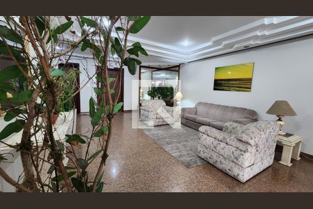 Apartamento para alugar com 76m², 2 quartos e 1 vaga Apartamento para alugar com 76m², 2 quartos e 1 vagaHall de entrada