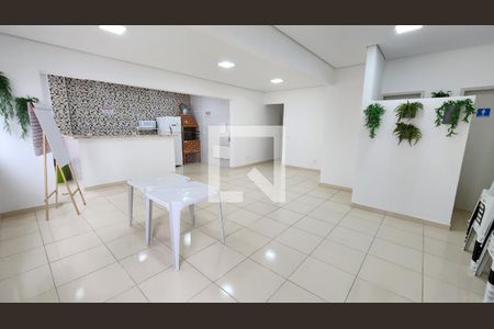 Apartamento para alugar com 76m², 2 quartos e 1 vaga Apartamento para alugar com 76m², 2 quartos e 1 vagaÁrea comum - Salão de festas