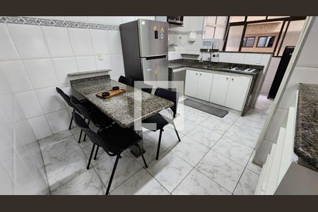 Apartamento para alugar com 76m², 2 quartos e 1 vaga Apartamento para alugar com 76m², 2 quartos e 1 vagaCozinha