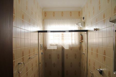 Casa à venda com 174m², 4 quartos e 2 vagasBanheiro da Suíte