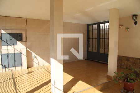 Casa à venda com 174m², 4 quartos e 2 vagasGaragem