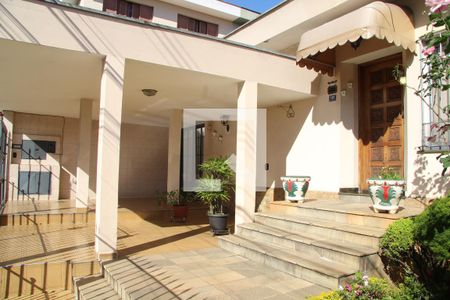 Casa à venda com 174m², 4 quartos e 2 vagasFrente do imovel