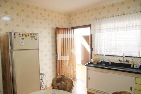 Casa à venda com 174m², 4 quartos e 2 vagasCozinha