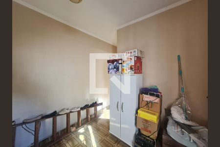 Casa à venda com 174m², 4 quartos e 2 vagasEdícula /Quarto