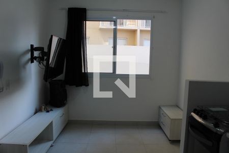 Sala / Cozinha de apartamento à venda com 2 quartos, 33m² em Vila Ivone, São Paulo