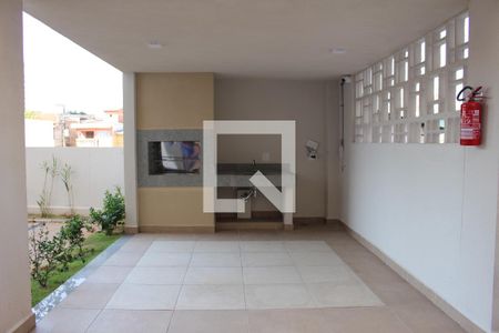 Apartamento à venda com 33m², 2 quartos e sem vagaÁrea comum - Churrasqueira