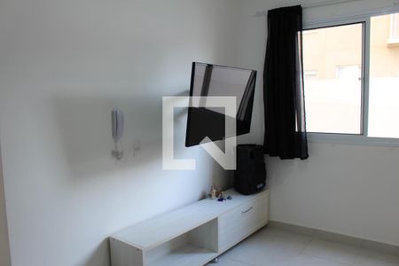 Sala / Cozinha de apartamento à venda com 2 quartos, 33m² em Vila Ivone, São Paulo