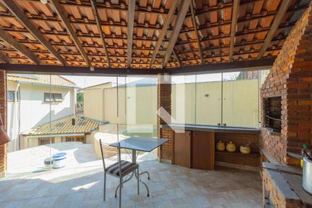 Casa à venda com 150m², 3 quartos e 1 vagaÁrea gourmet