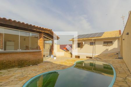 Casa à venda com 150m², 3 quartos e 1 vagaPiscina