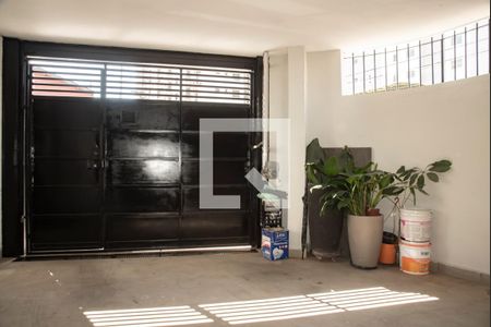 Casa à venda com 135m², 2 quartos e 1 vaga Casa à venda com 135m², 2 quartos e 1 vagaGaragem