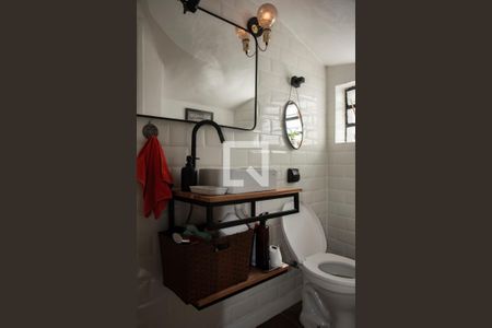 Casa à venda com 135m², 2 quartos e 1 vaga Casa à venda com 135m², 2 quartos e 1 vagaLavabo