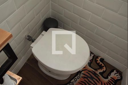 Casa à venda com 135m², 2 quartos e 1 vaga Casa à venda com 135m², 2 quartos e 1 vagaLavabo