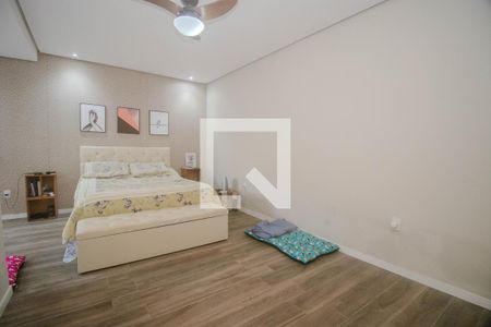 Casa à venda com 212m², 2 quartos e 2 vagas Casa à venda com 212m², 2 quartos e 2 vagasSuíte