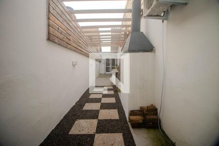 Casa à venda com 212m², 2 quartos e 2 vagas Casa à venda com 212m², 2 quartos e 2 vagasPátio