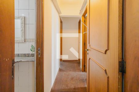 Corredor de apartamento à venda com 3 quartos, 110m² em Sumaré, São Paulo